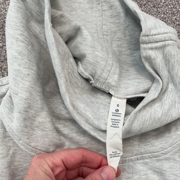 Lululemon funnel neck sweater - Picture 4 of 7